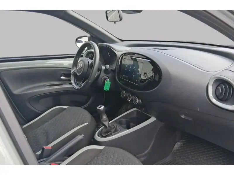 Occasion Toyota Aygo X GREY 2