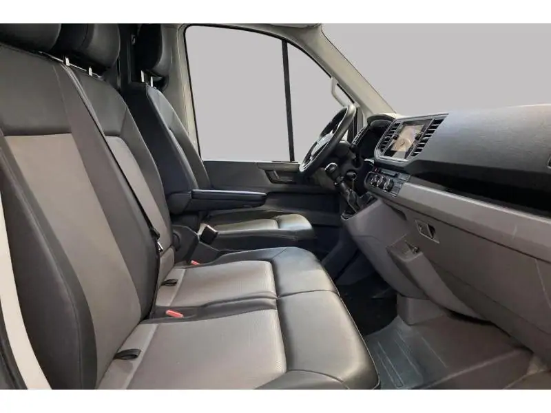 Occasion Volkswagen Crafter Fourgon WHITE 8