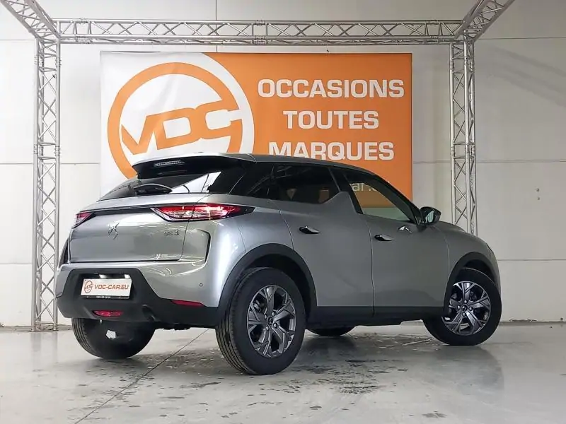 Occasie DS Automobiles DS 3 Crossback Bastille *NAVI*CARPLAY* GREY 4