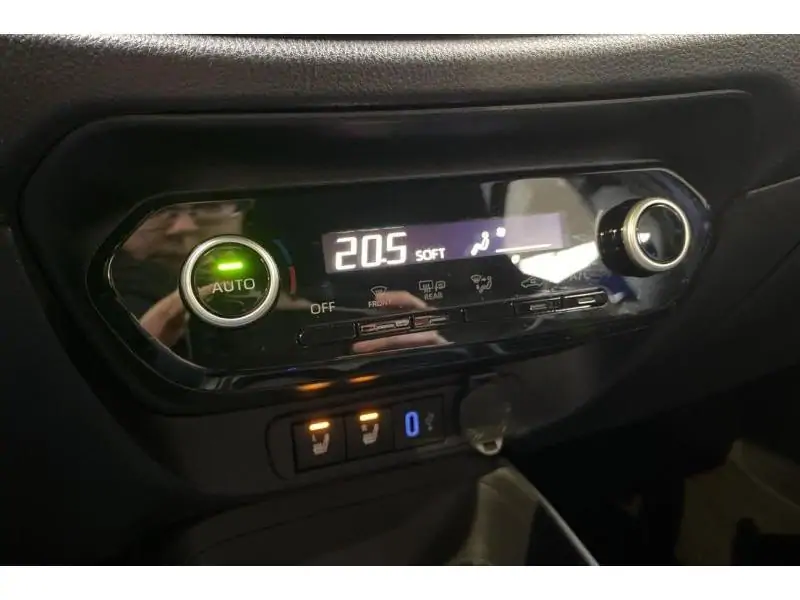 Occasion Toyota Aygo X X BLUE 15