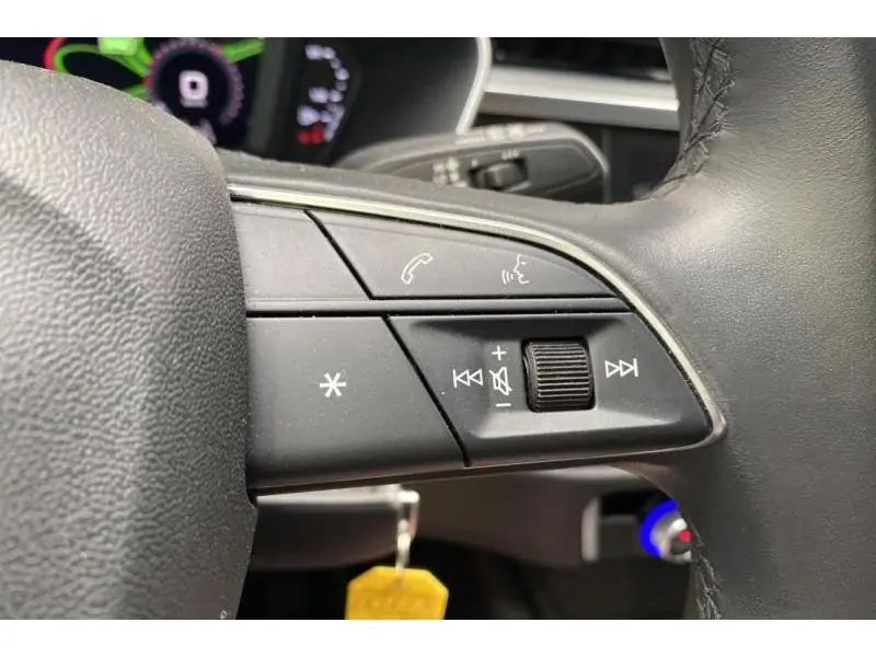 Occasion Audi Q3 SUV ROBOT GREY 24
