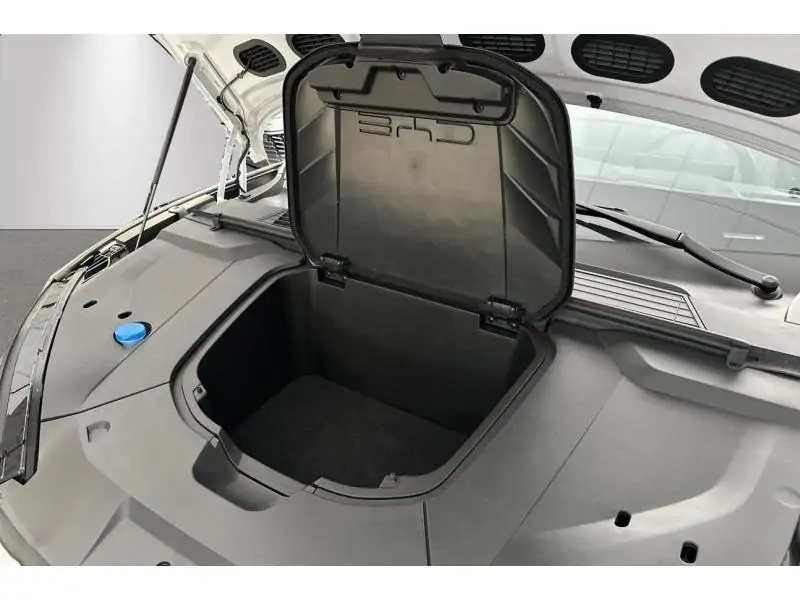 VEHICLE__CONDITION_SERVICE BYD SEAL EXCELLENCE WHITE 27