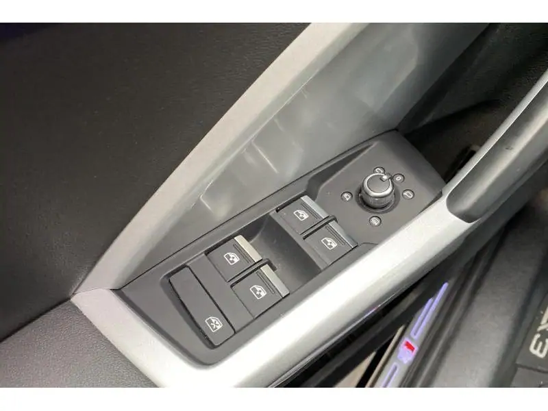 Occasion Audi Q3 S-Line 35 TFSI BLACK 17