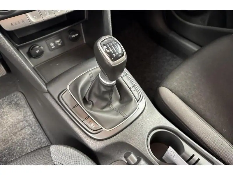 Occasion Hyundai Kona SUV MANUAL GREY 16