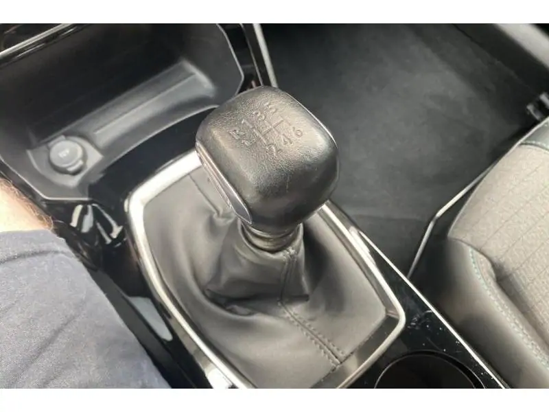 Occasion Peugeot 2008 II Allure GREY 16