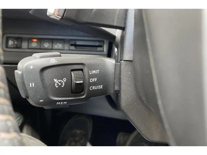 Occasion Peugeot 3008 Allure Pack Hybris 136 BLUE 25