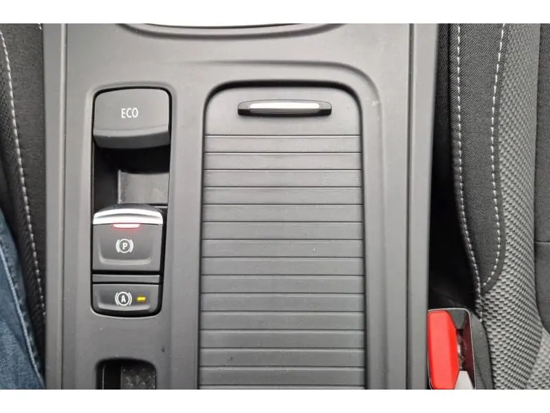 Occasion Renault Mégane GRANDTOUR GREY 30