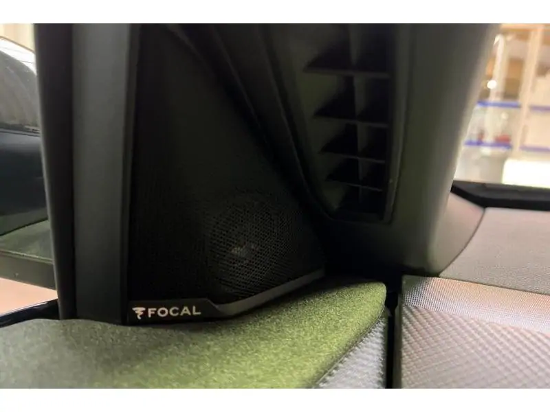 VEHICLE__CONDITION_SERVICE Opel Grandland GS BLACK 21