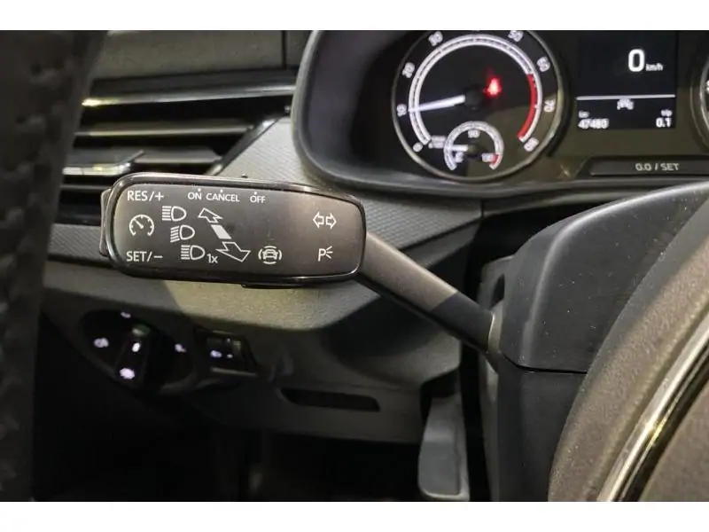 Occasie Skoda Kamiq Ambition 1.0 95 PK BLACK 24