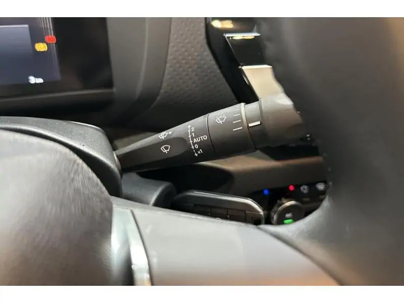 VEHICLE__CONDITION_SERVICE Citroen C4 Hybrid 145 pk Automatic PLUS GREY 22