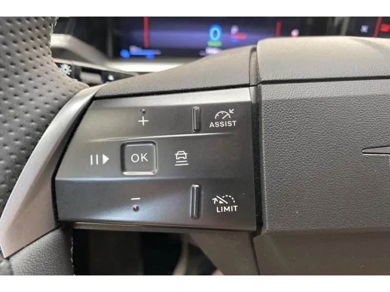 VEHICLE__CONDITION_SERVICE Opel Grandland GS Plug In Hybrid BLACK 25