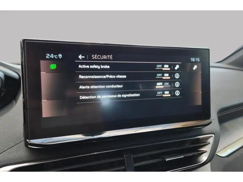 Occasion Peugeot 3008 GT GREY 32