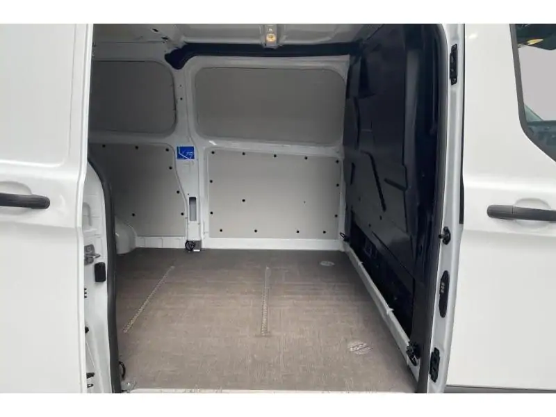 Occasion Ford Transit Custom L2H1 WHITE 18