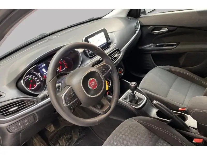 Occasion Fiat Tipo SW *GPS - Caméra - Sièges chau GREY 9