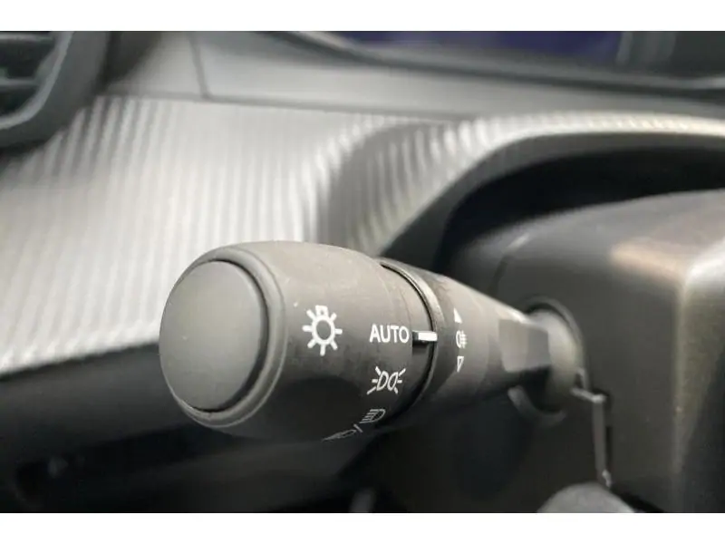 Occasion Peugeot 208 ALLURE*Détecteurs obs. Mirror Link BLUE 26