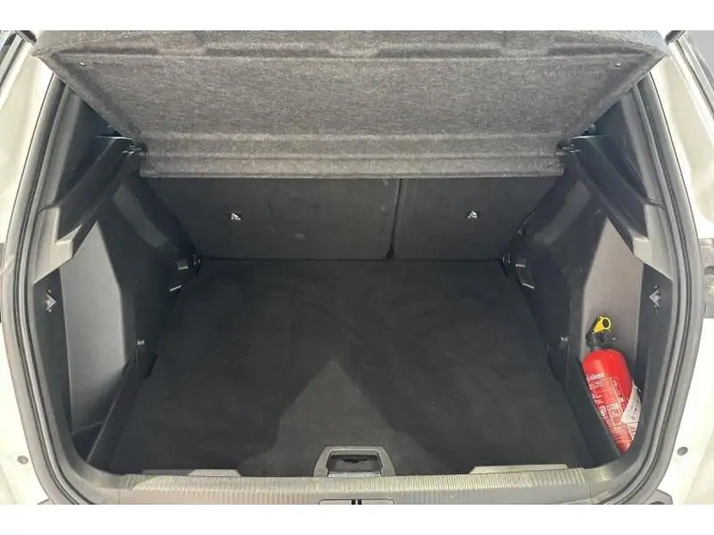 Occasie Peugeot 2008 Style WHITE 19