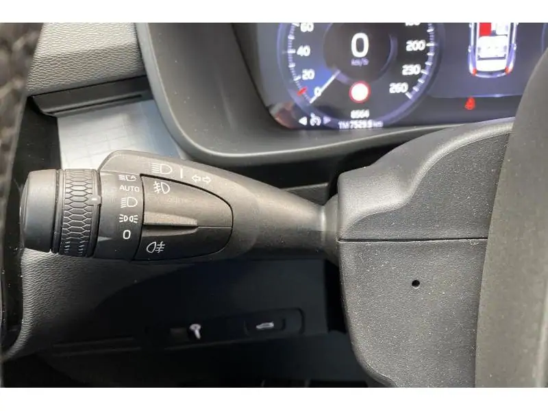 Occasion Volvo XC40 PLUS DARK GEARTRONIC BLACK 26
