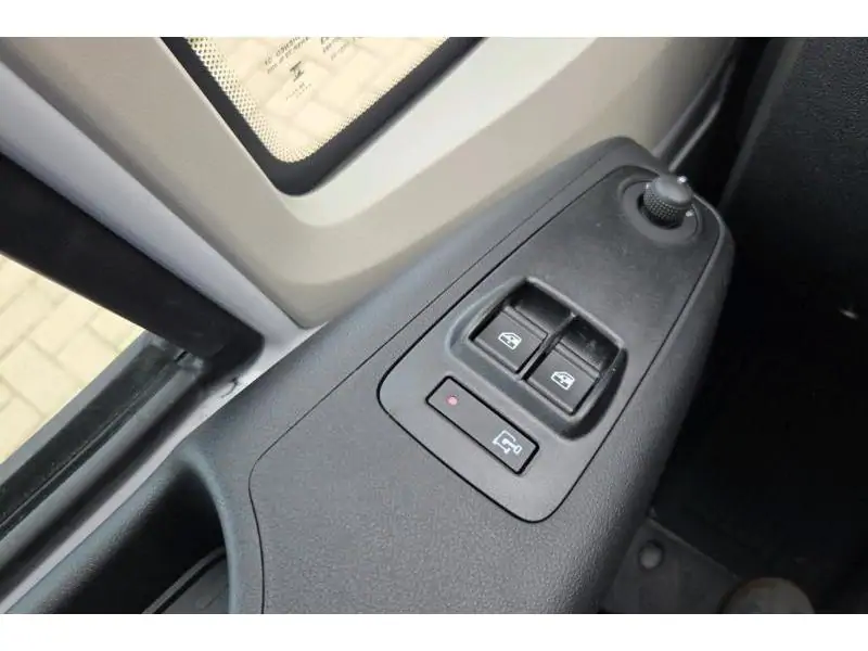 VEHICLE__CONDITION_SERVICE Opel Movano L3H2 WHITE 17