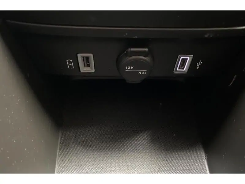 Occasion Fiat 600 Hybrid WHITE 33