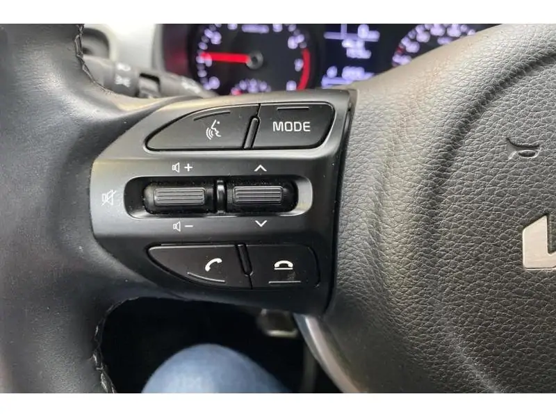 Occasion Kia Stonic 1.0 i 99 pk BLACK 24