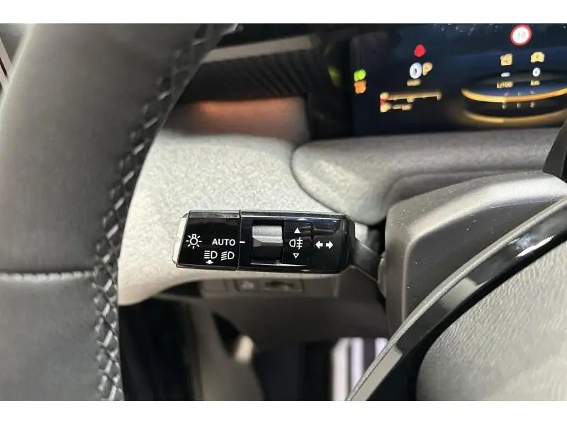 VEHICLE__CONDITION_SERVICE Citroen C5 Aircross Hybrid  MAX GREEN 22