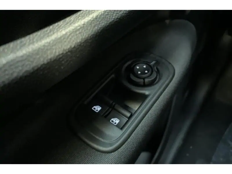 VEHICLE__CONDITION_SERVICE Fiat 500 TORINO*dispo 06/26 GREEN 17