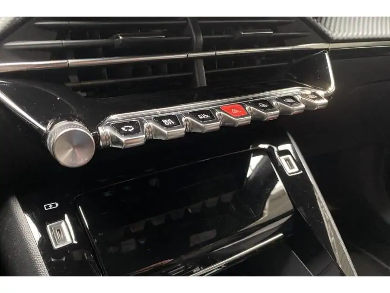 Occasion Peugeot 2008 II Allure ORANGE 33