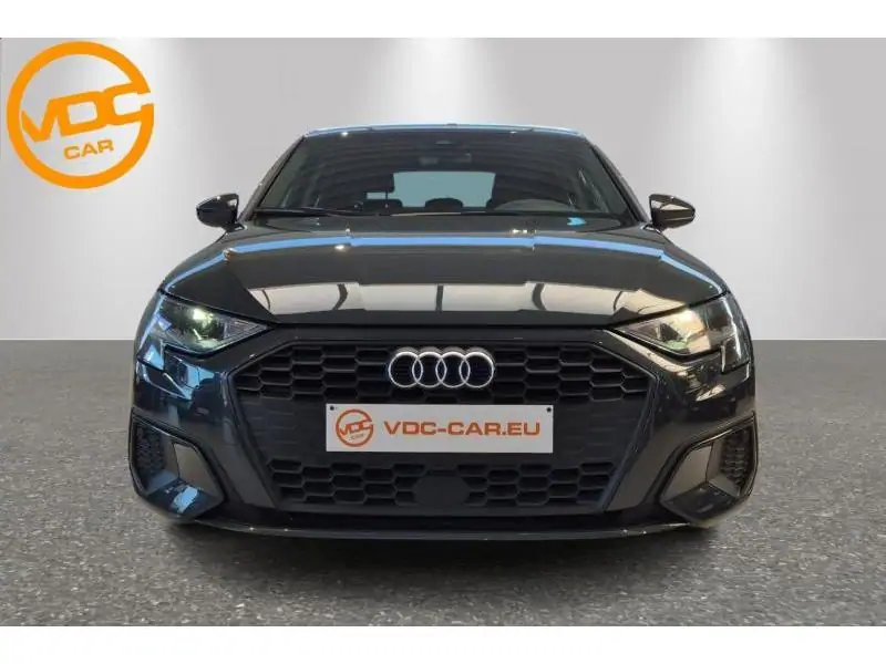 Occasion Audi A3 Attraction STronic GREY 6