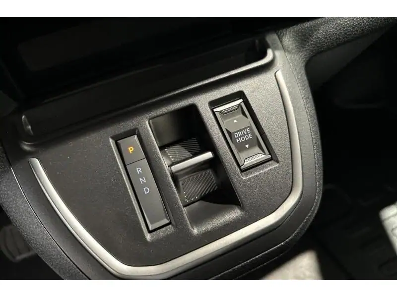 Demo Peugeot Expert Double Cabine XL Diesel 180ch Automatique  1 BLACK 16