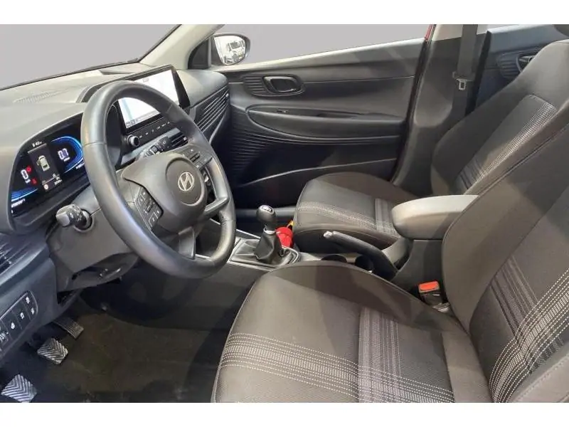 Occasion Hyundai i20 Berline MANUAL RED 10