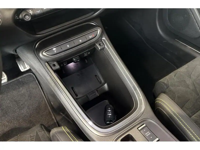 VEHICLE__CONDITION_SERVICE Abarth 600e Scorpionissima PURPLE 16