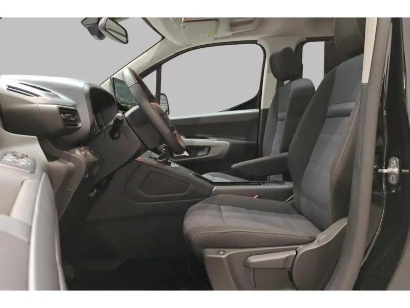 Démo Fiat Doblo Small 1.2 110 S&S MT 5pl BLACK 10