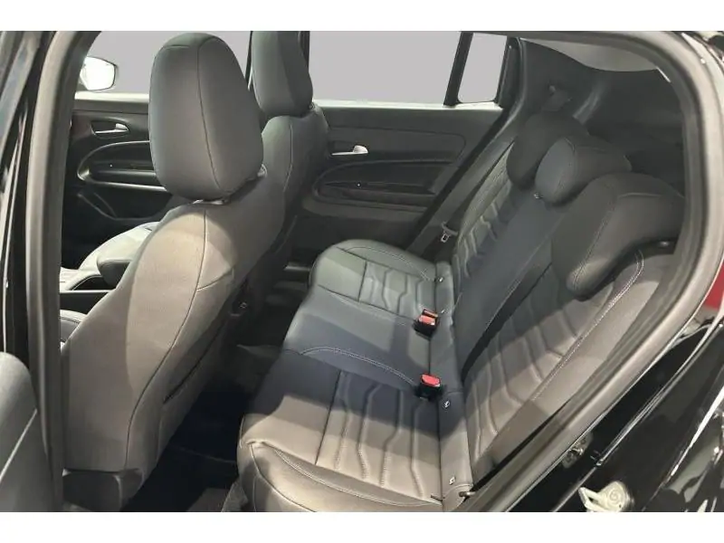 VEHICLE__CONDITION_SERVICE Jeep Avenger ELECTRIC-Avenger Full Electric - Altitude BLACK 18