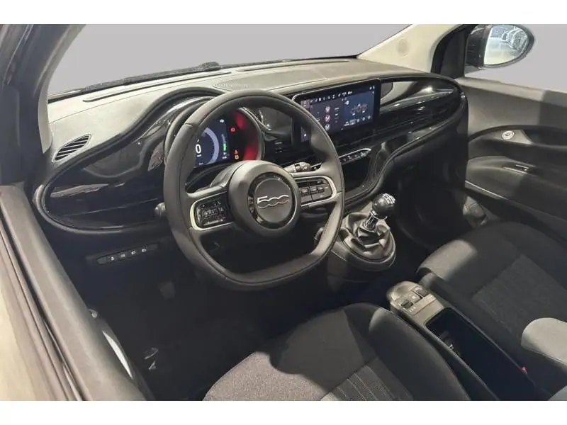 Démo Fiat 500 Cabrio Hybrid Icon BLACK 9