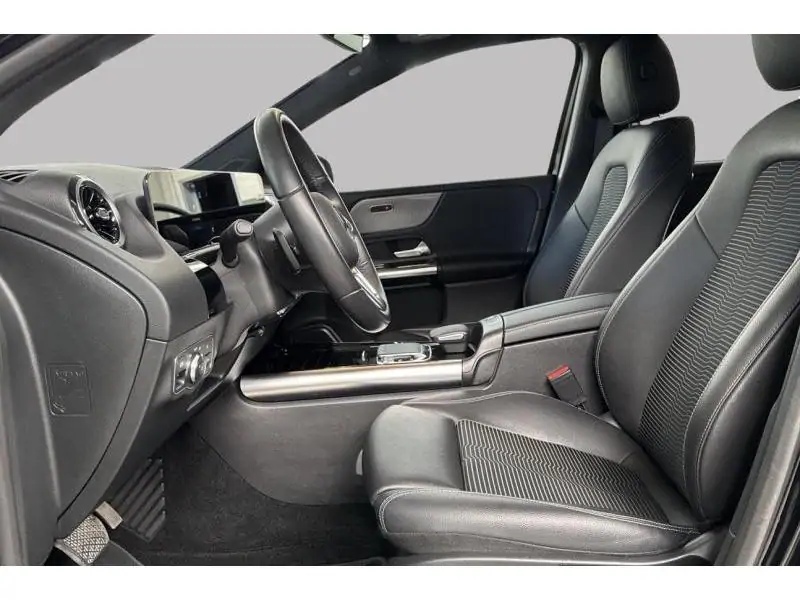 Occasion Mercedes-Benz B 180 CAMERA - GPS - TREKHAAK BLACK 10