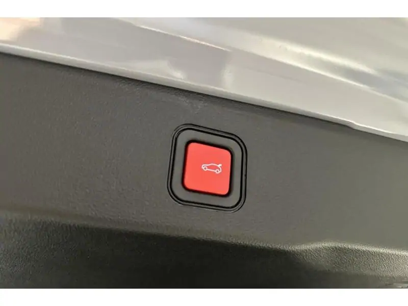 VEHICLE__CONDITION_SERVICE Jeep Avenger E-HYBRID SUMMIT Full Option GREY 26