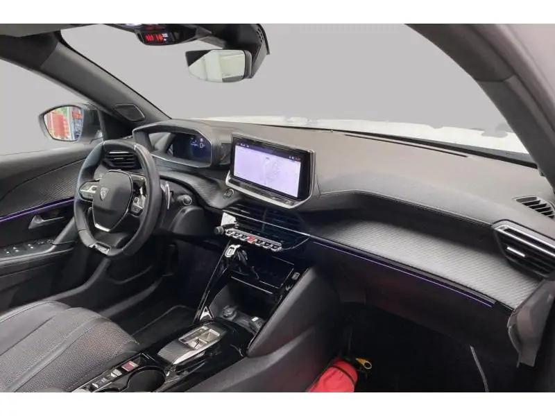 Occasion Peugeot 2008 GT WHITE 2