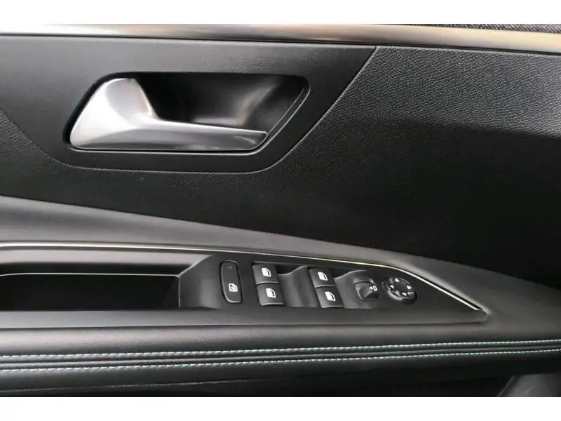 Occasion Peugeot 3008 Allure Pack EAT8 GREY 17