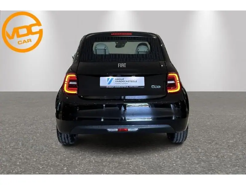 VEHICLE__CONDITION_SERVICE Fiat 500e CABRIO LA PRIMA BLACK 7