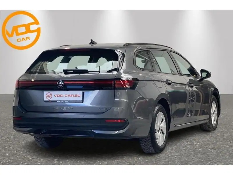 Occasion Volkswagen Passat Variant 1.5 eTSI DSG7 Business Premium GREY 3