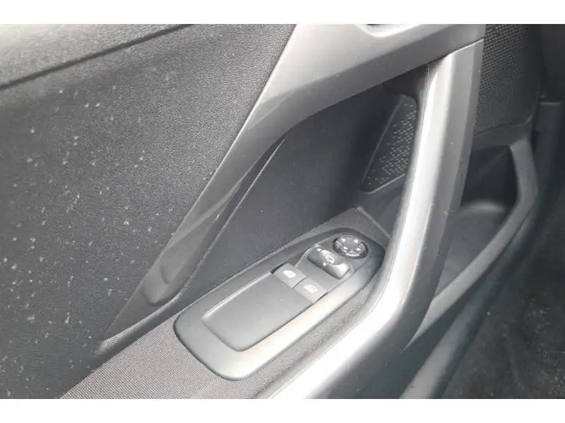 Occasion Peugeot 2008 STYLE GREY 17