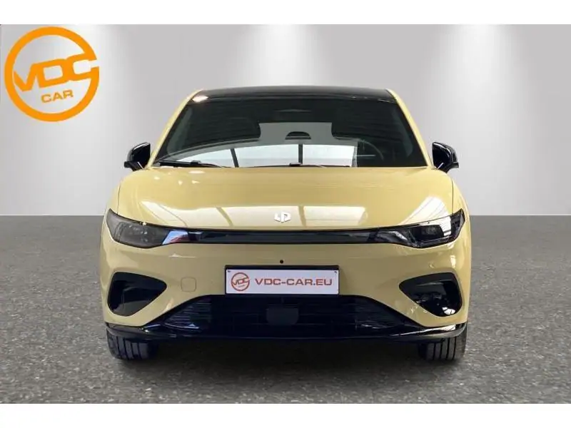 VEHICLE__CONDITION_SERVICE Leapmotor B05 DESIGN PROMAX YELLOW 5
