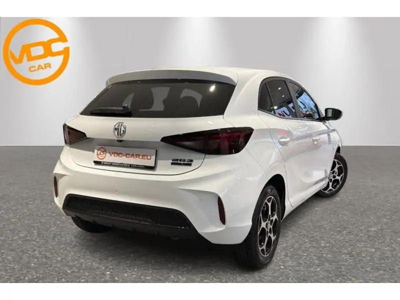 VEHICLE__CONDITION_SERVICE MG MG3 HYBRID+ LUXURY 194 pk WHITE 3