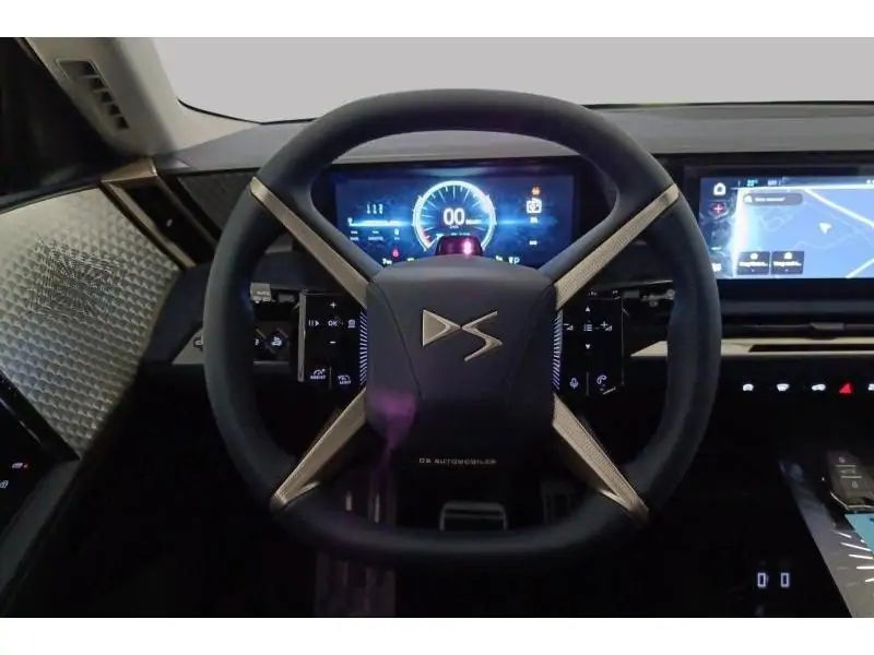VEHICLE__CONDITION_SERVICE DS Automobiles DS N°8 FWD LONG RANGE BLUE 12