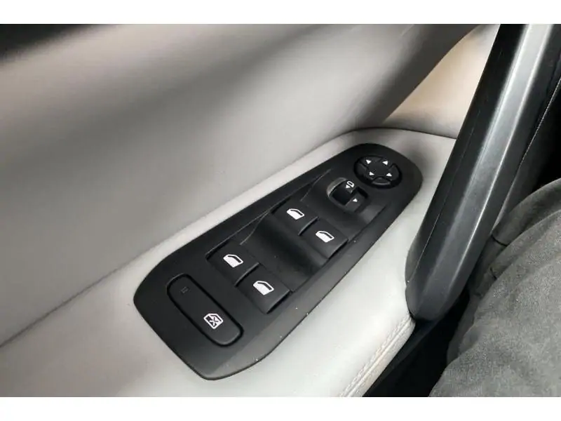 Occasie Peugeot 308 Allure *Cuir-GPS-boite auto* GREY 17