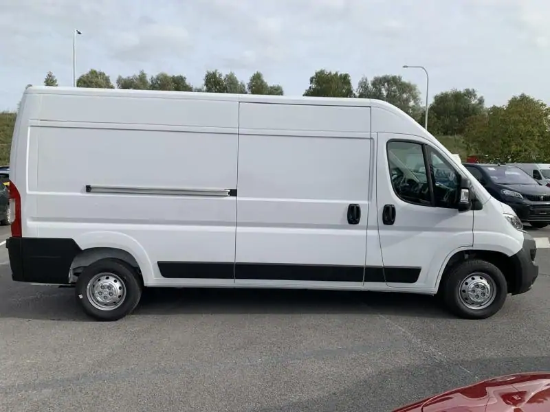 VEHICLE__CONDITION_SERVICE Citroen Jumper 35 L3H2 140 Club WHITE 6