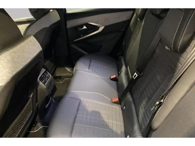 Occasion Peugeot 3008 GT BLUE 18