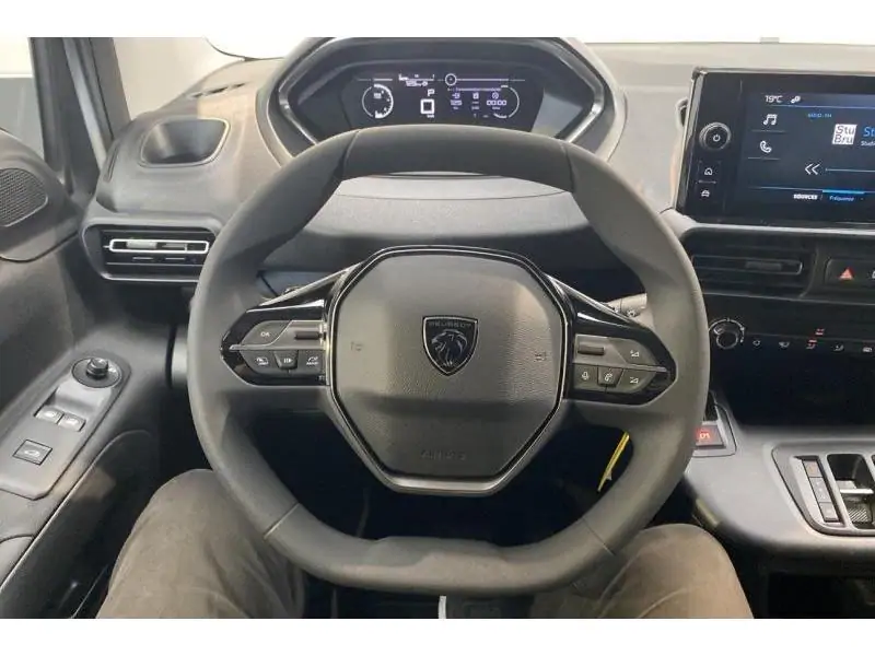 VEHICLE__CONDITION_SERVICE Peugeot Partner STANDARD LIGHT WHITE 12
