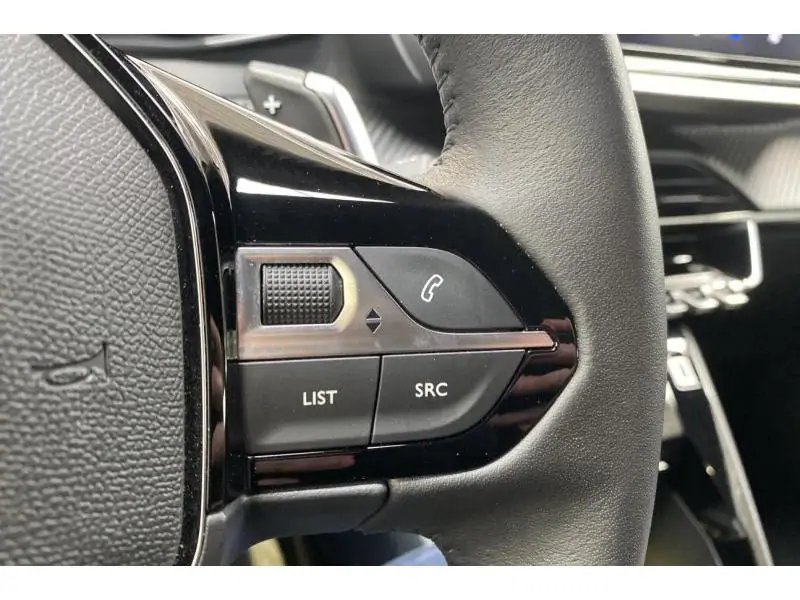 Occasion Peugeot 2008 Allure - HYBRID - 145 pk GREY 25