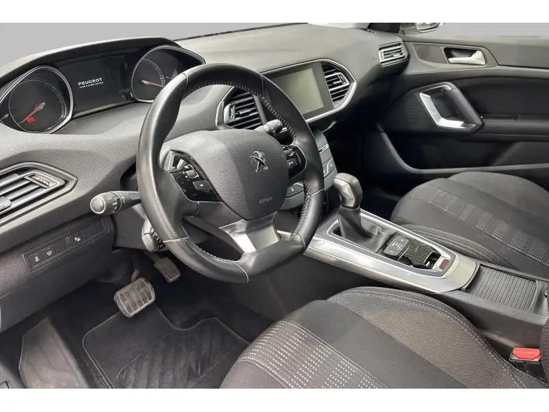 Occasion Peugeot 308 allure WHITE 9